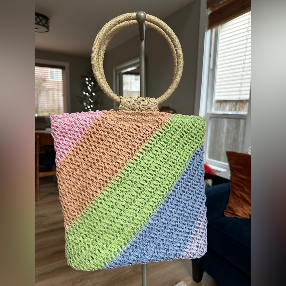 Raffia weaved pastel rainbow striped ring handle tote bag